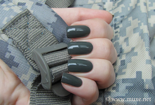 Isadora's In the Army 706 swatch