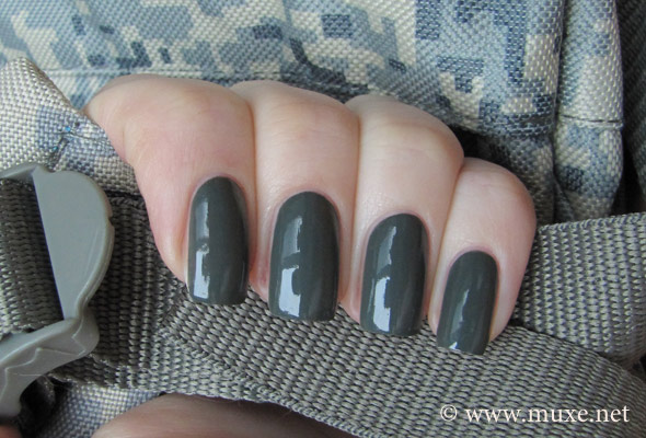 Khaki nail polish IsaDora