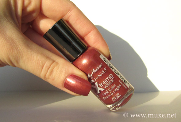 Ice Coffee - Sally Hansen Xtreme Wear свотч Ice Coffee - Sally Hansen Xtreme Wear свотч