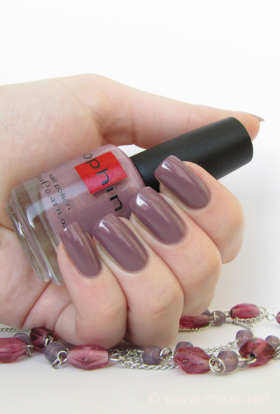 Sophin 144 swatch Sophin 144 swatch