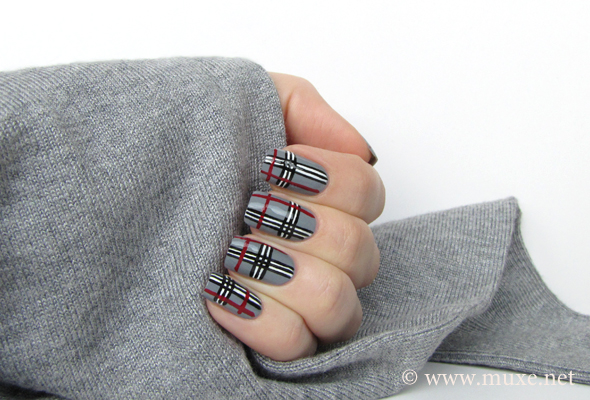 Stripes Nail Art
