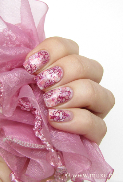 Pink nails with stamping