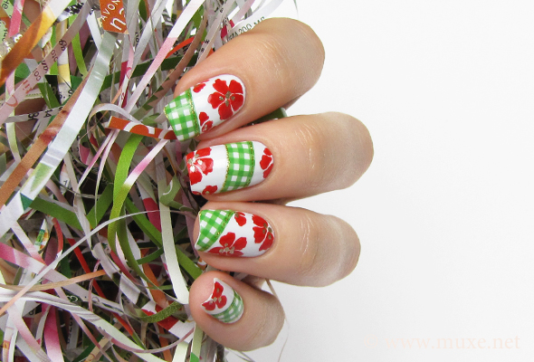 Green checked nails